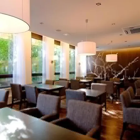 Achat Sued 酒店 4*